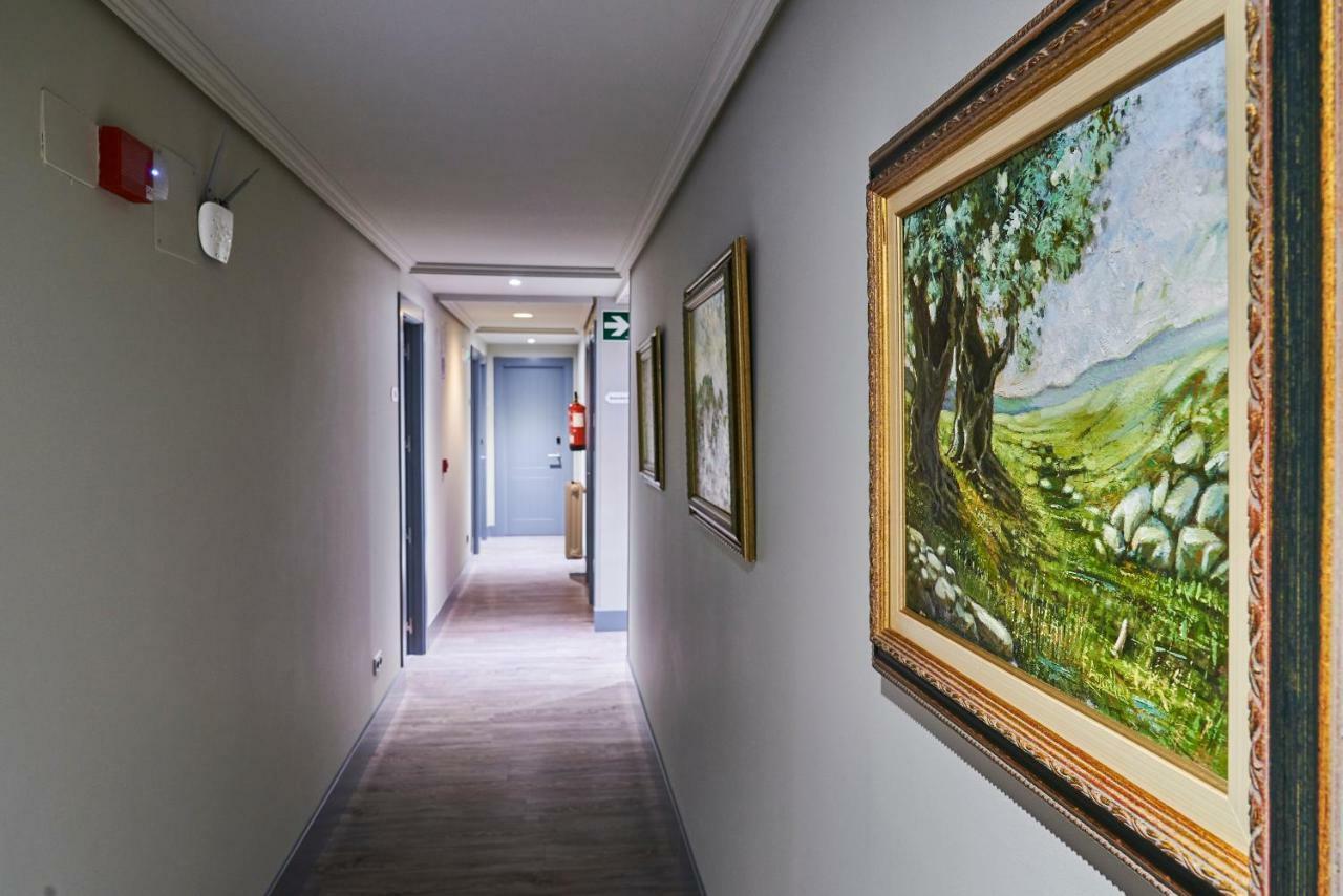 Sotopalacio Hsr Madrona Exteriör bild
